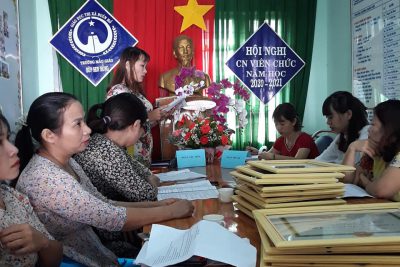 Hội nghị Cán bộ, Công chức, Viên chức Trường MG Búp Sen Hồng năm học 2020 – 2021