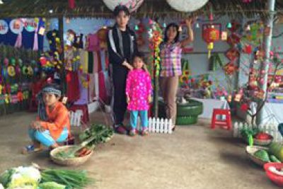 Hình ảnh Trường Mẫu giáo tham gia các hoạt động lấy trẻ làm trung tâm và thi tiếng hát dân ca cấp thị xã